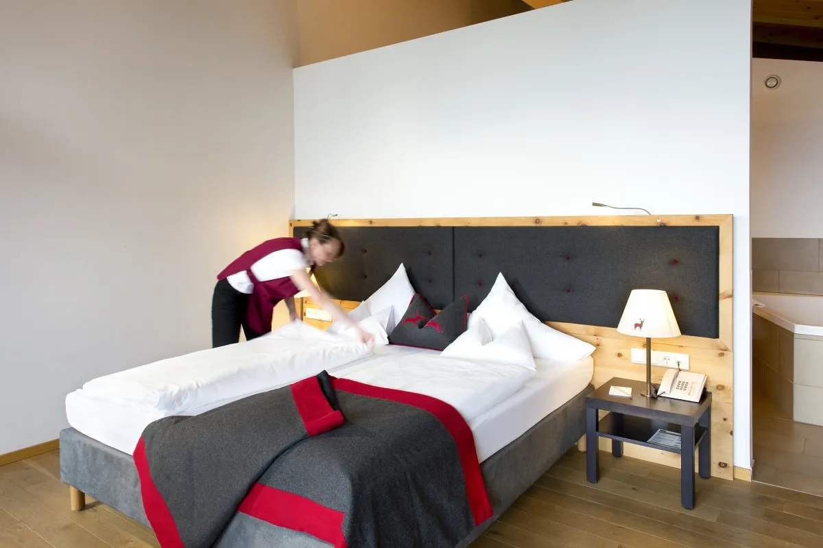 INNTALE RHOF — staff accommodation