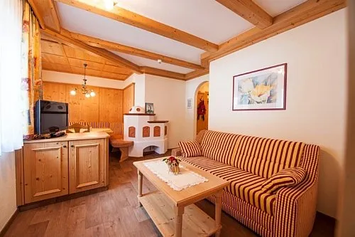 HOTEL BERGCRISTALL — staff accommodation